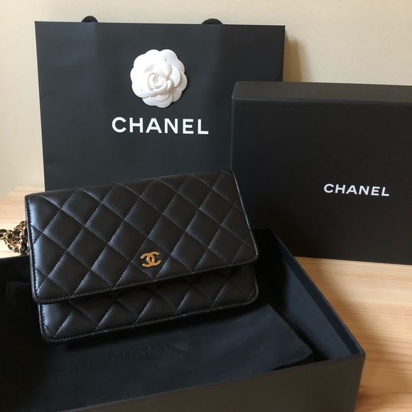 CHANEL Handbags - NEW CHANEL WOC Wallet On Chain